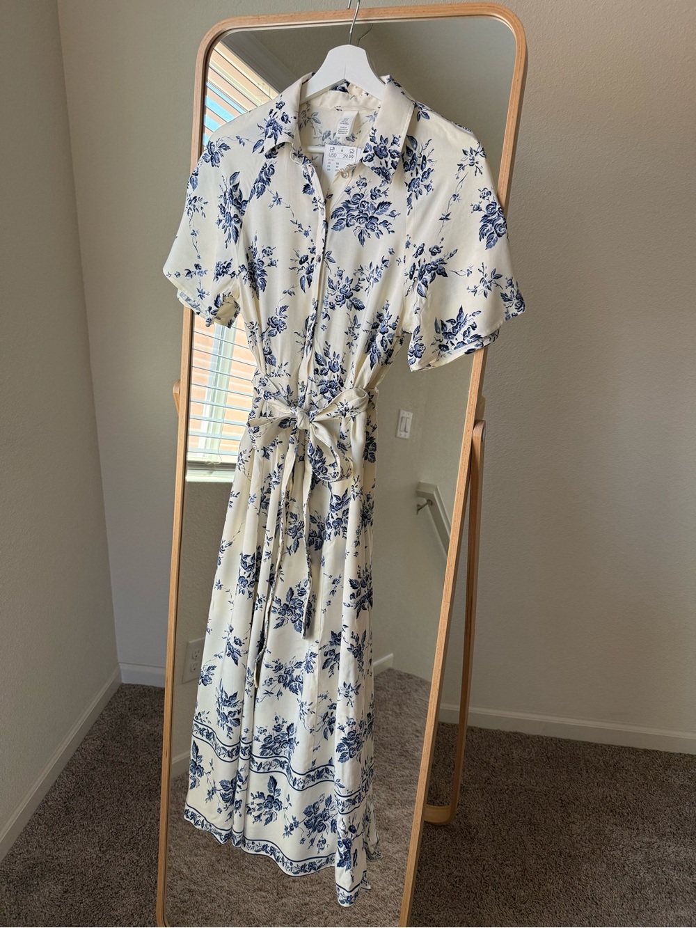 H&M White Maxi Dress - Picture 10 of 11